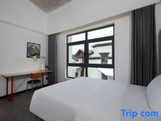 Standard Double room with garden view