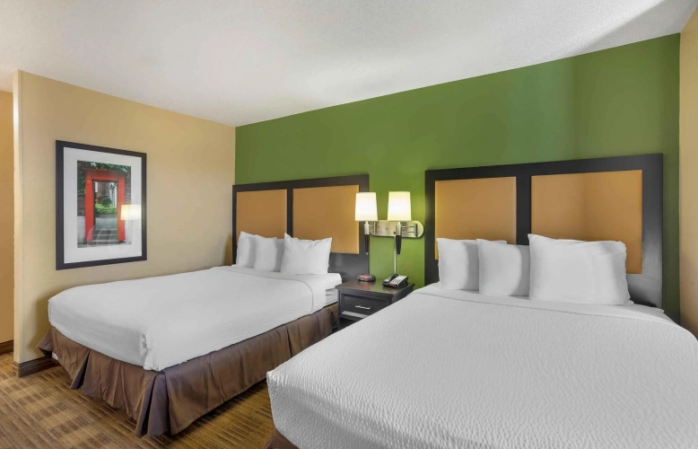 Quadruple Suite