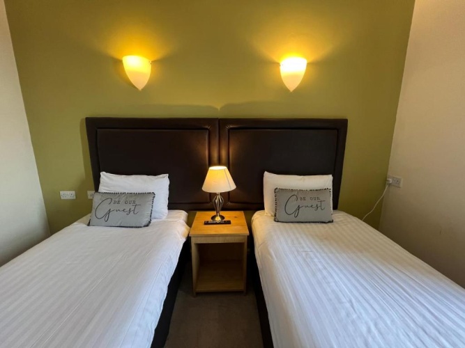 Coach House Economy Twin room