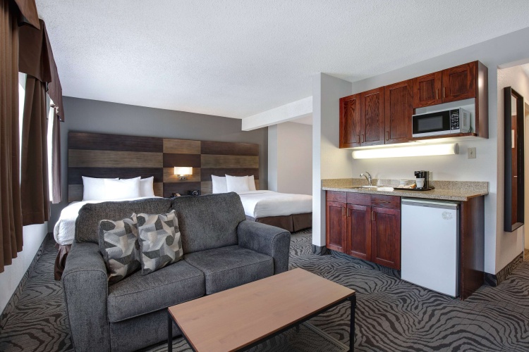 Days Inn by Wyndham Calgary South photo 20