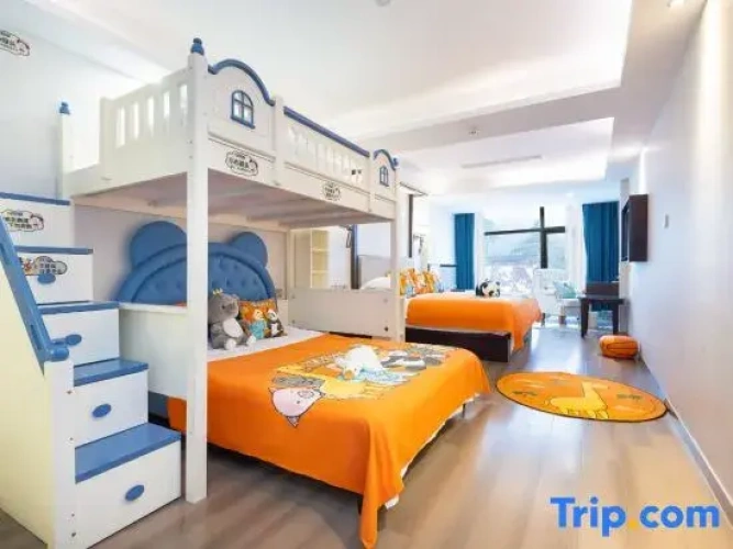 Standard Family room