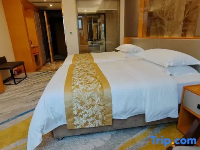 Standard Double room with river view