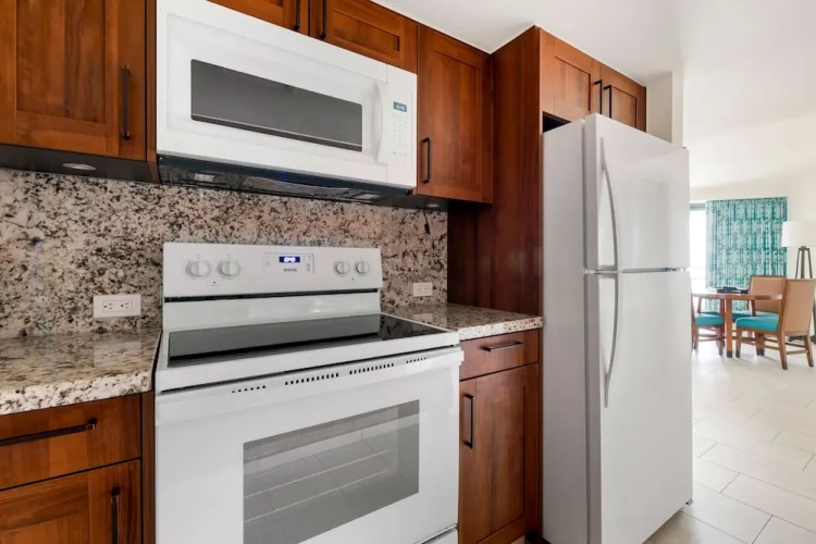 1 Bedroom Double Suite with ocean view