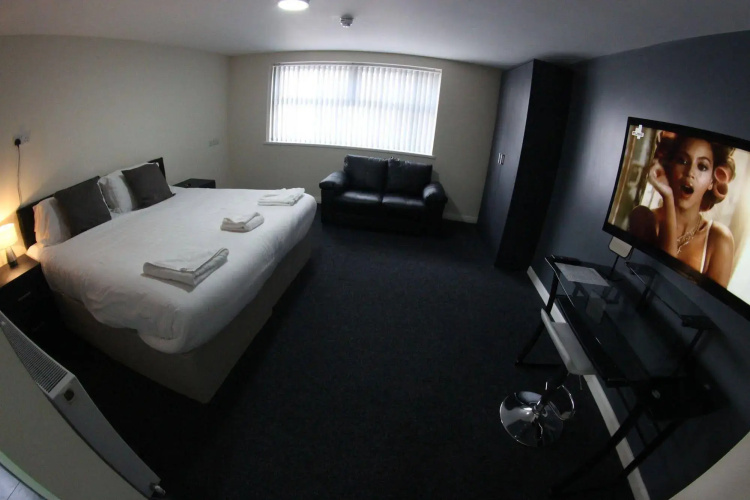 Lymedale Suites
