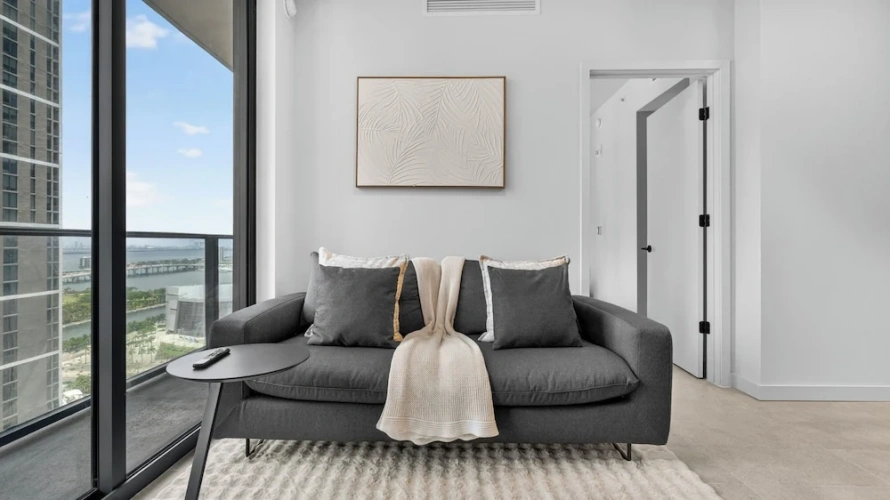 Family Suite with balcony and with city view
