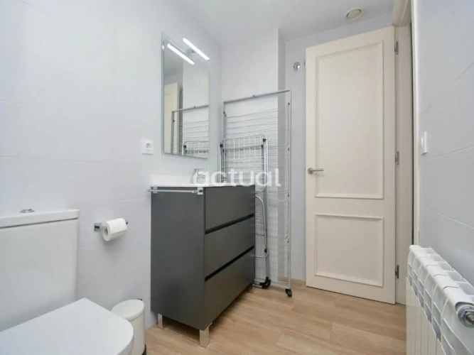 3 Bedrooms Apartment