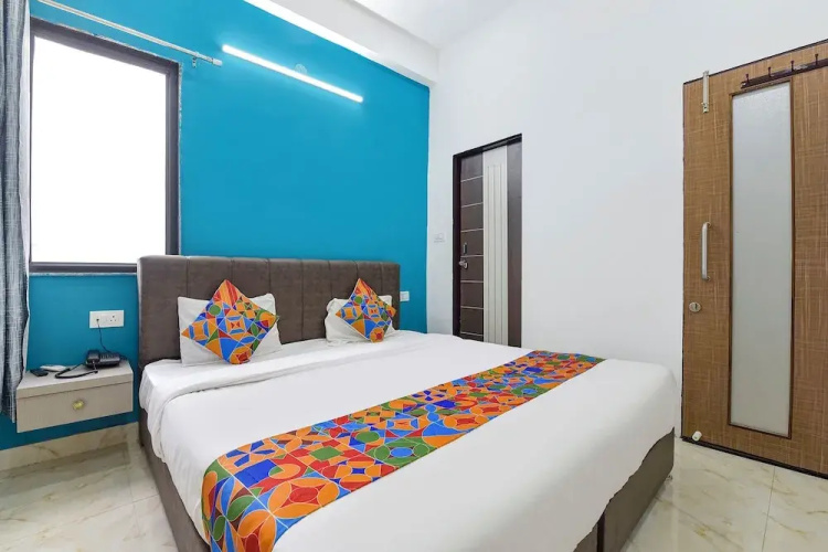 Fabhotel Avondale