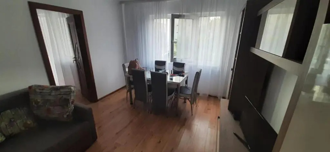 Apartament Gabi Strada Rozelor Etaj 2