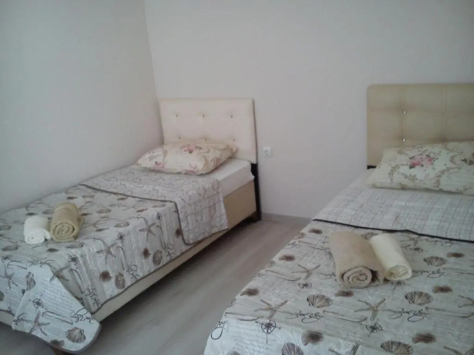 C.C Home Sui̇t Apart