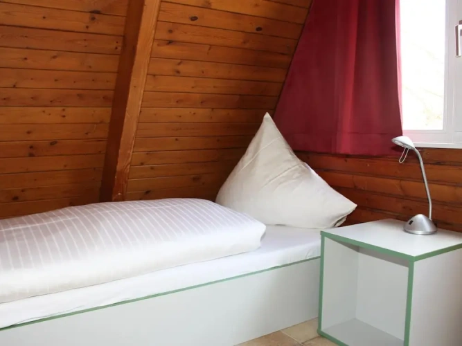3 Bedrooms Comfort Cottage