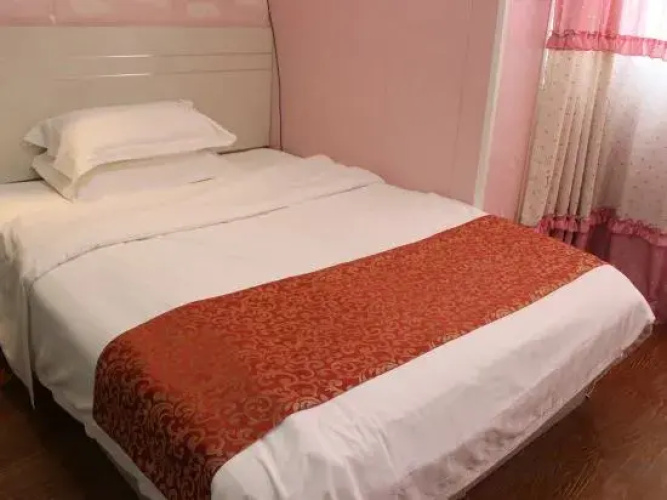 Changshun Jinglong Express Hotel