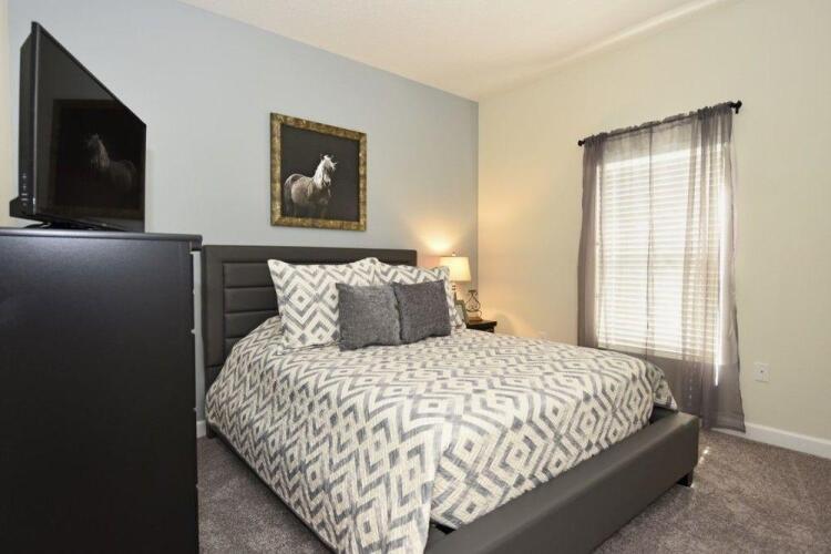 1600 Moon Valley Drive,Over view