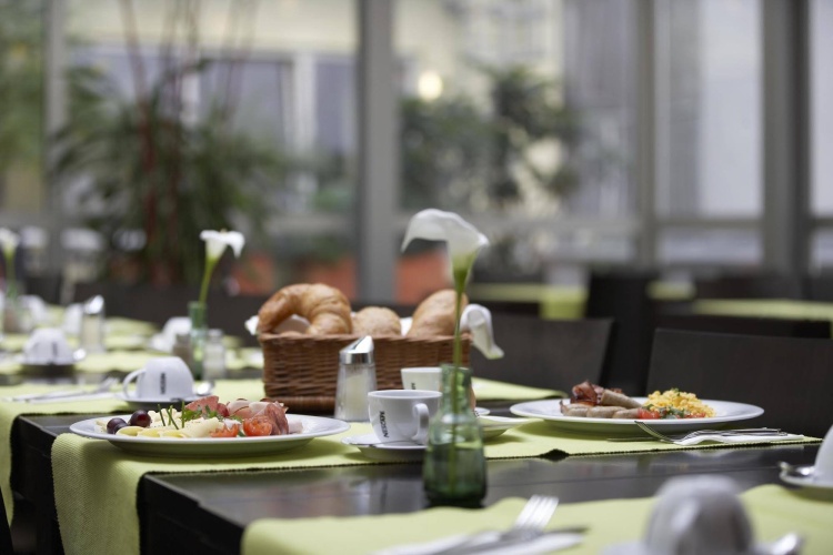 InterCityHotel Wien photo 14