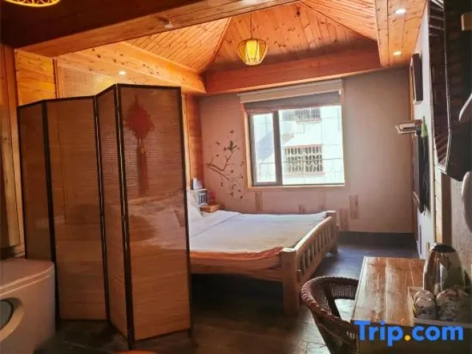 6 Bedrooms Standard room