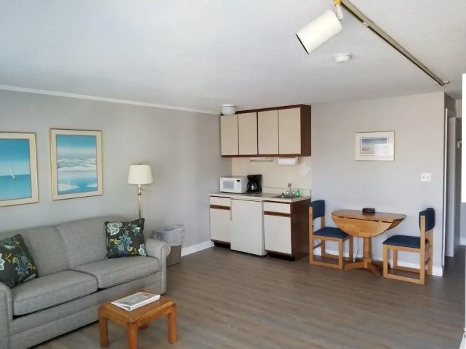 Holiday Vacation Condominium