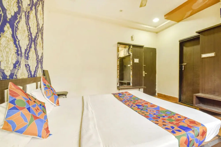 FabHotel Shri Shyam Palace