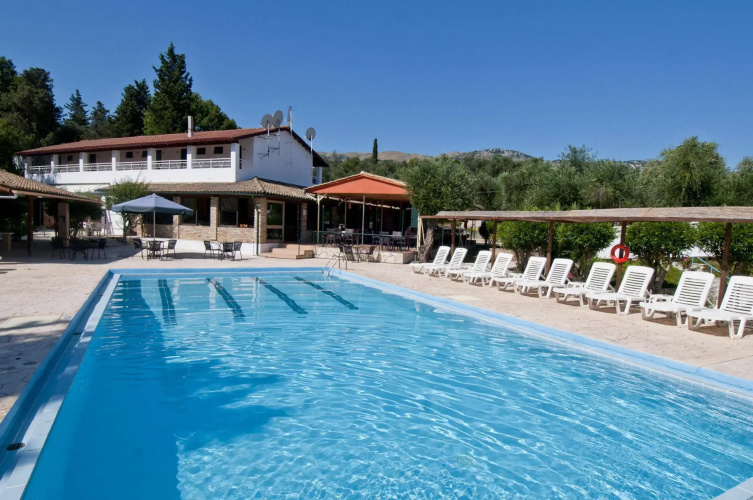 Katia Apartments