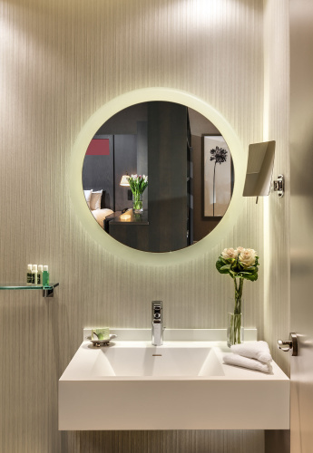 One King West Hotel & Residence photo 11