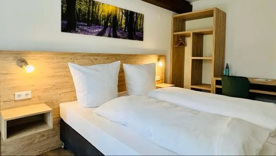 Standard Double room with balcony