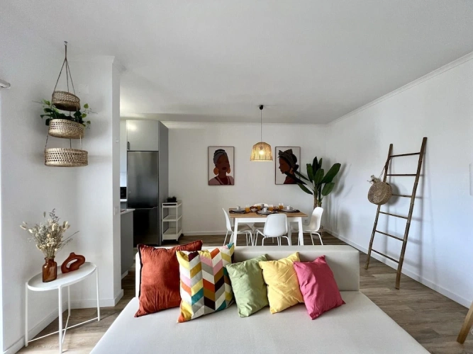 1 Bedroom Apartment