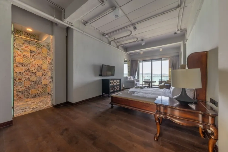 Classic Double room with balcony and with sea view
