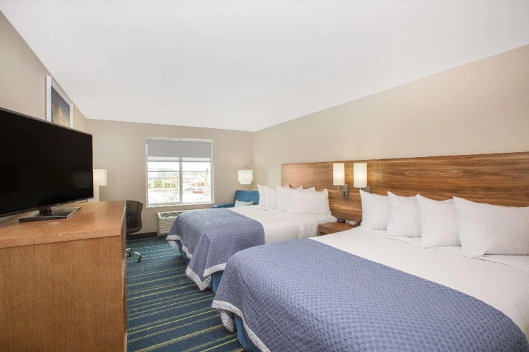 Standard Quadruple room
