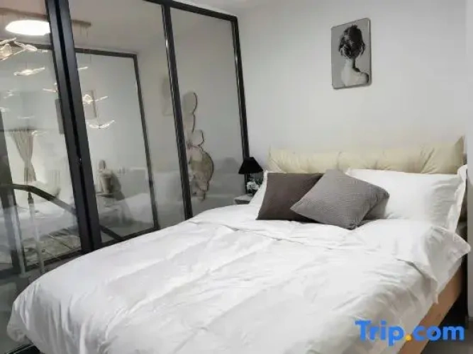 2 Bedrooms Suite