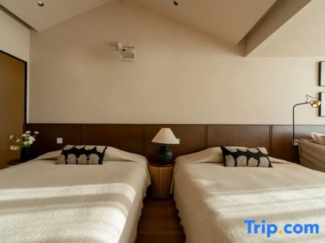 Twin Suite
