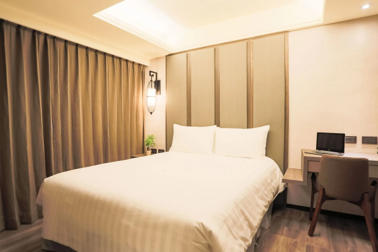 Pavilion Boutique Hotel