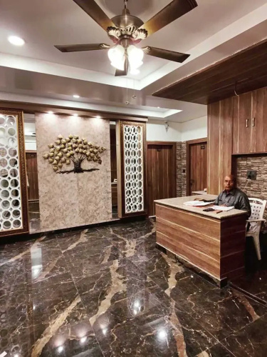 Hotel Royal Vrindavan