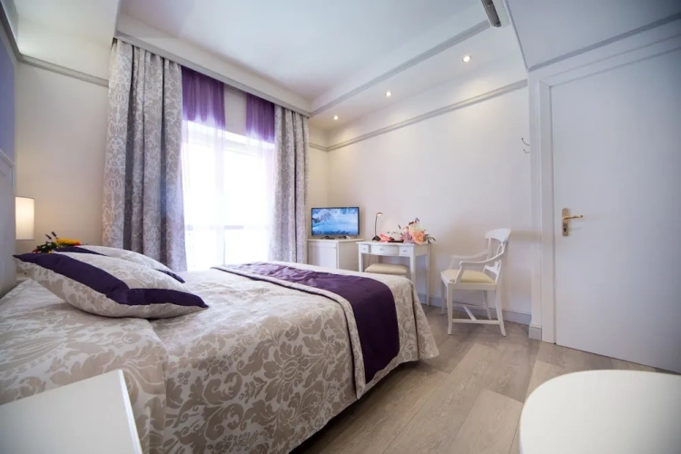 Classic Double room with balcony