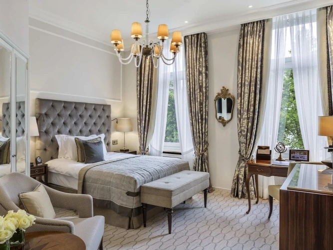 Fairmont Double room with garden view