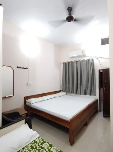 Krishna paying guest house