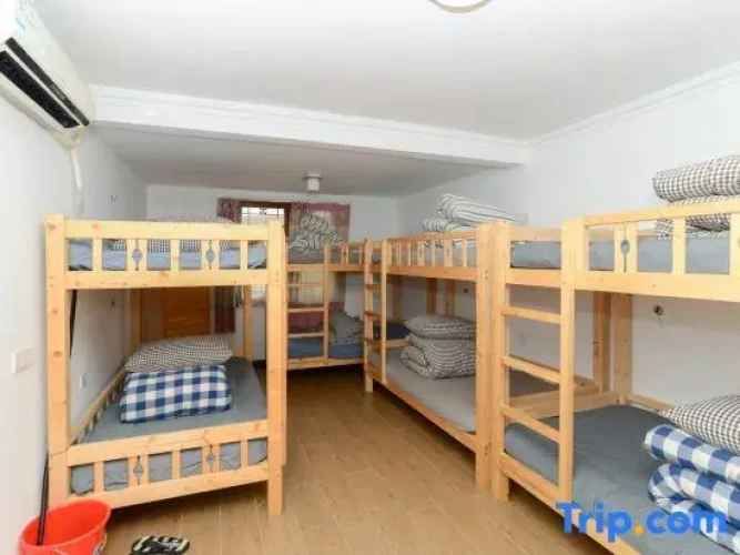 Bed in Dorm (male dorm)