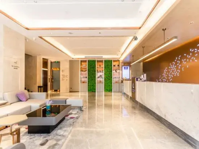 Lavande Hotel (Maoming Dianbai)