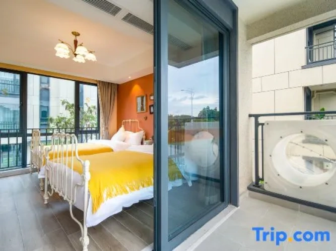 3 Bedrooms Attic Villa