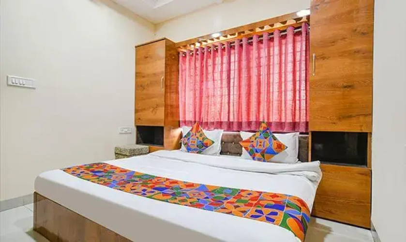 FabHotel Royal Palace Indore
