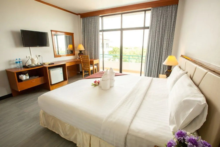 Surin Majestic Hotel