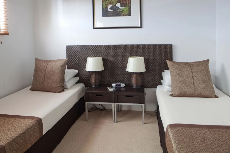 Waters Edge Apartment