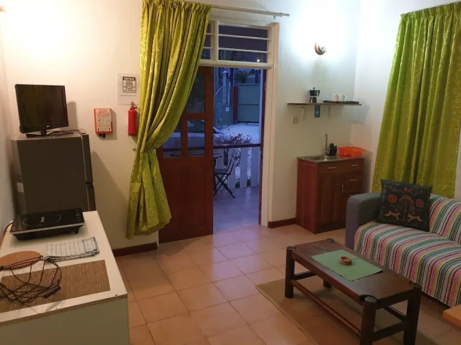 La Maison Hibiscus