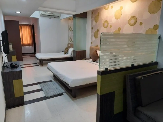 Classic Triple room