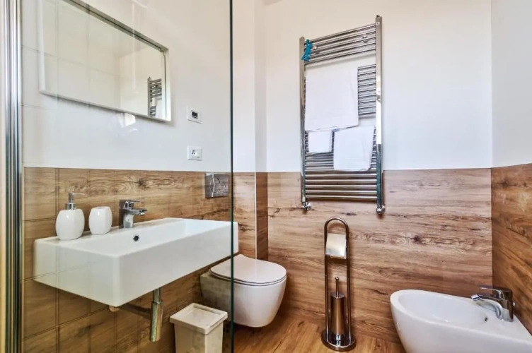 Standard Quadruple room with balcony