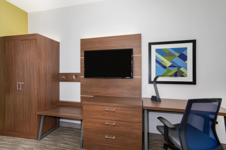 Holiday Inn Express & Suites Phoenix Tempe - University