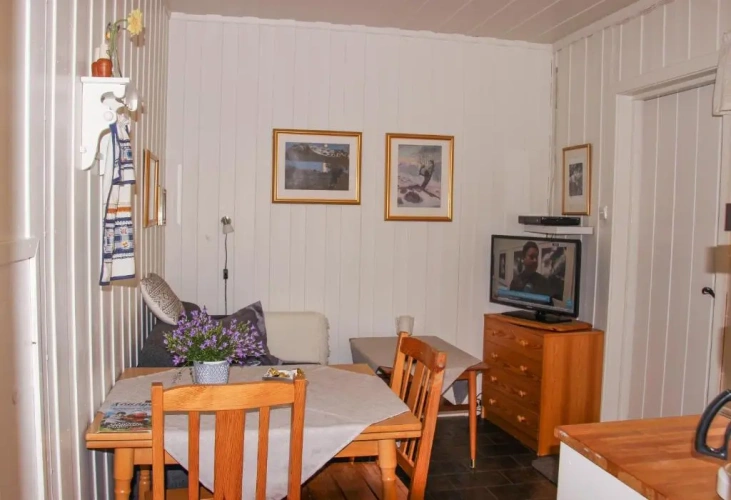 2 Bedrooms Apartment with view