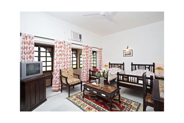 Mahal Khandela