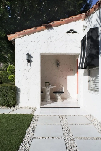 Double Bungalow