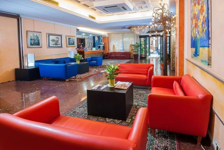 Hotel Relax