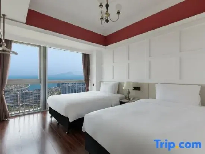 2 Bedrooms Family Suite with sea view