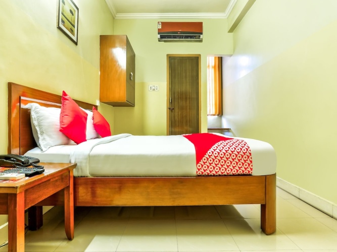 OYO 4494 Amrita Inn