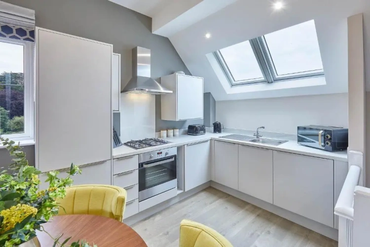 3 Bedrooms Cottage